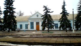Укрзалізниця через обстріли змінює курсування потягу на Донбасі Укрзалізниця через обстріли змінює курсування потягу на Донбасі