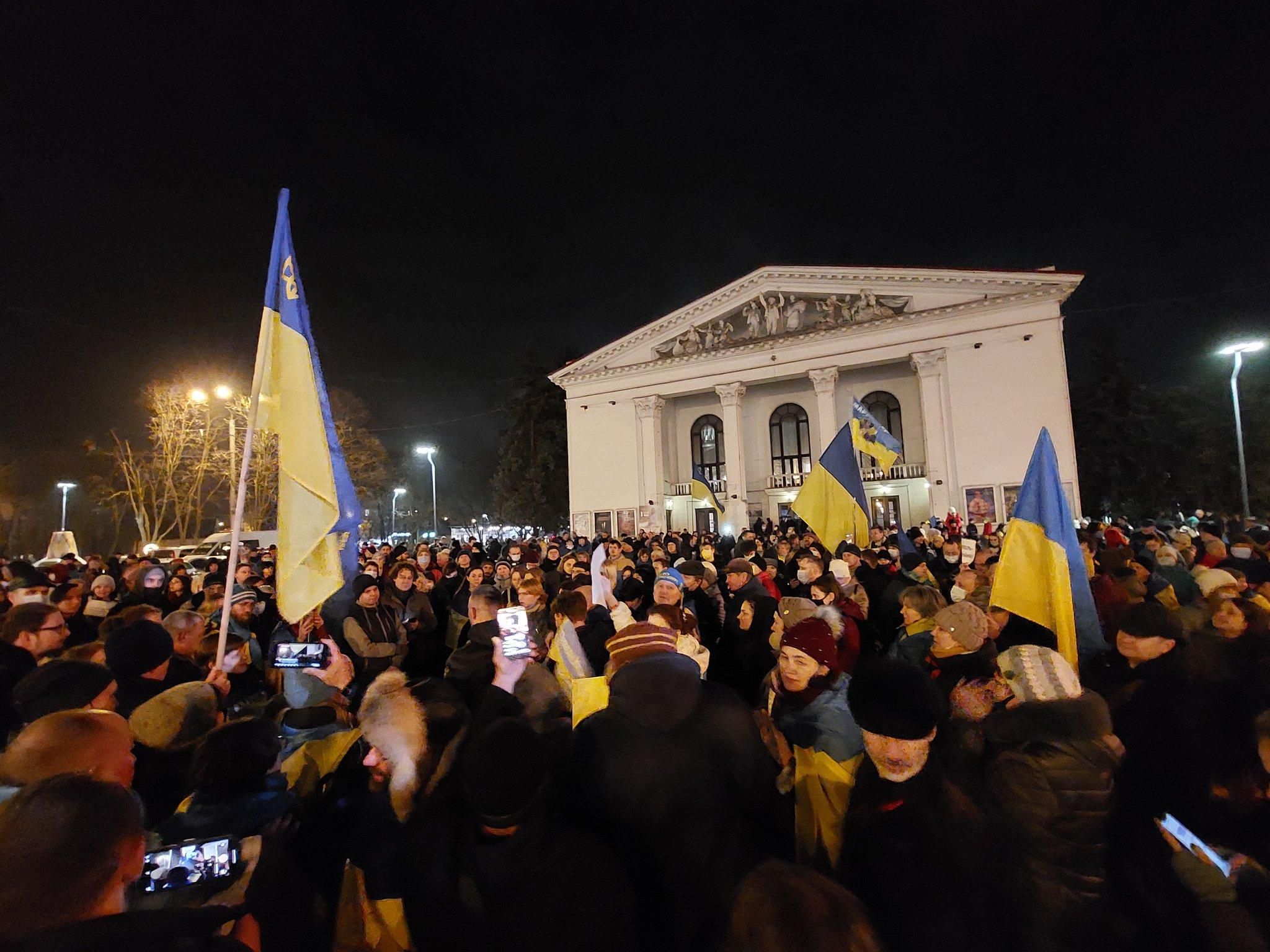 "Ні – Путіну": у Маріуполі пройшов масштабний мітинг на підтримку України - 24 Канал