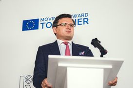 Осуждение важно, но имеют смысл только действия, – Кулеба о реакции мира на решение Путина