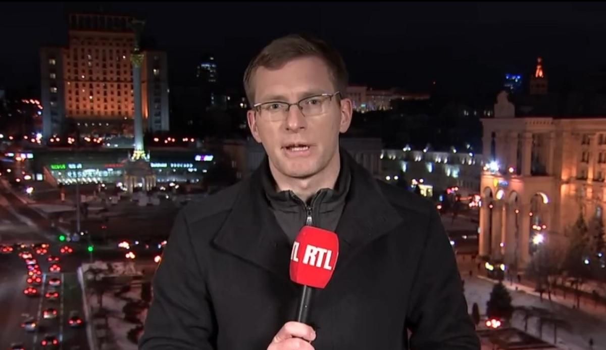 Іноземний журналіст веде репортажі з Києва одразу 6 мовами - 24 Канал Іноземний журналіст веде репортажі з Києва одразу 6 мовами - 24 Канал