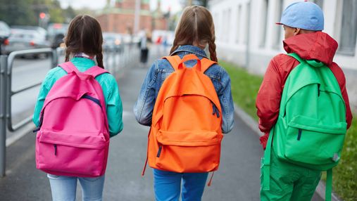 Как собрать эвакуационный рюкзак для ребенка, класса и школы: важные советы