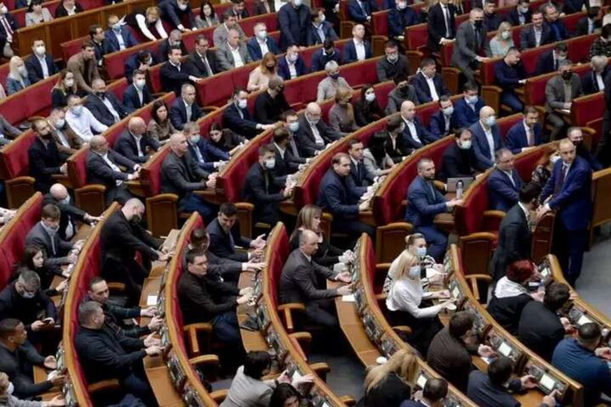 РНБО просить ввести надзвичайний стан, допомога від Канади: ситуація на Донбасі 23 лютого - 24 Канал РНБО просить ввести надзвичайний стан, допомога від Канади: ситуація на Донбасі 23 лютого - 24 Канал