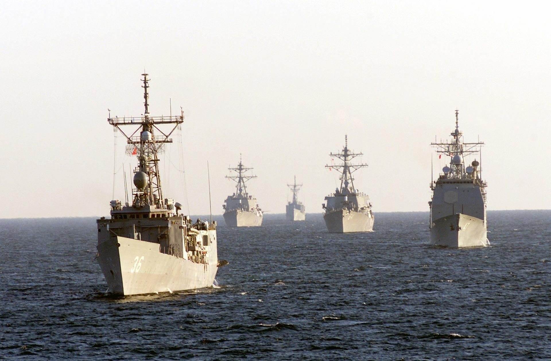 Россия согнала в Украину почти весь свой флот