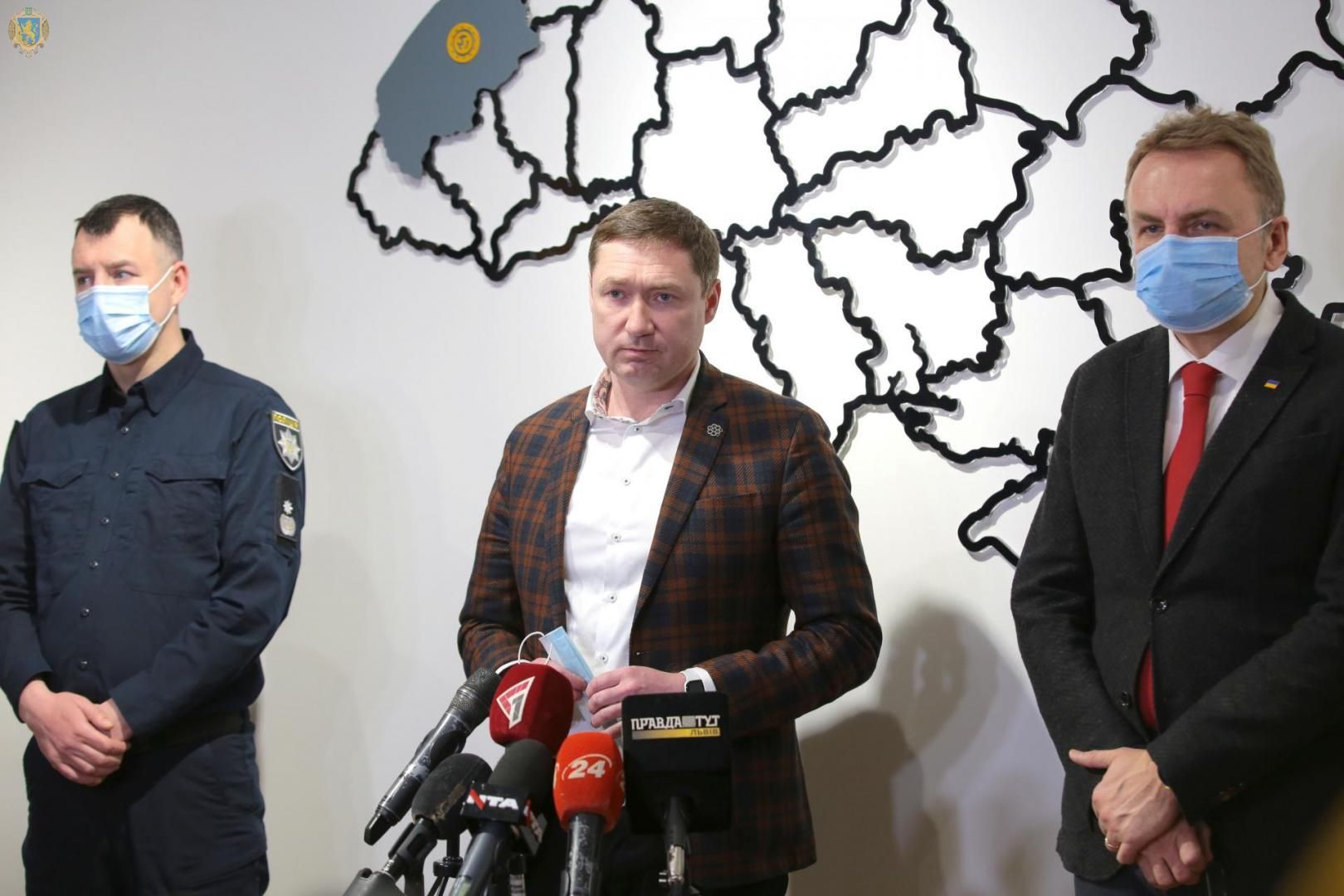 Перевірки посиляться, – очільник ЛОДА розповів, що зміниться після введення надзвичайного стану - Львів Перевірки посиляться, – очільник ЛОДА розповів, що зміниться після введення надзвичайного стану - Львів