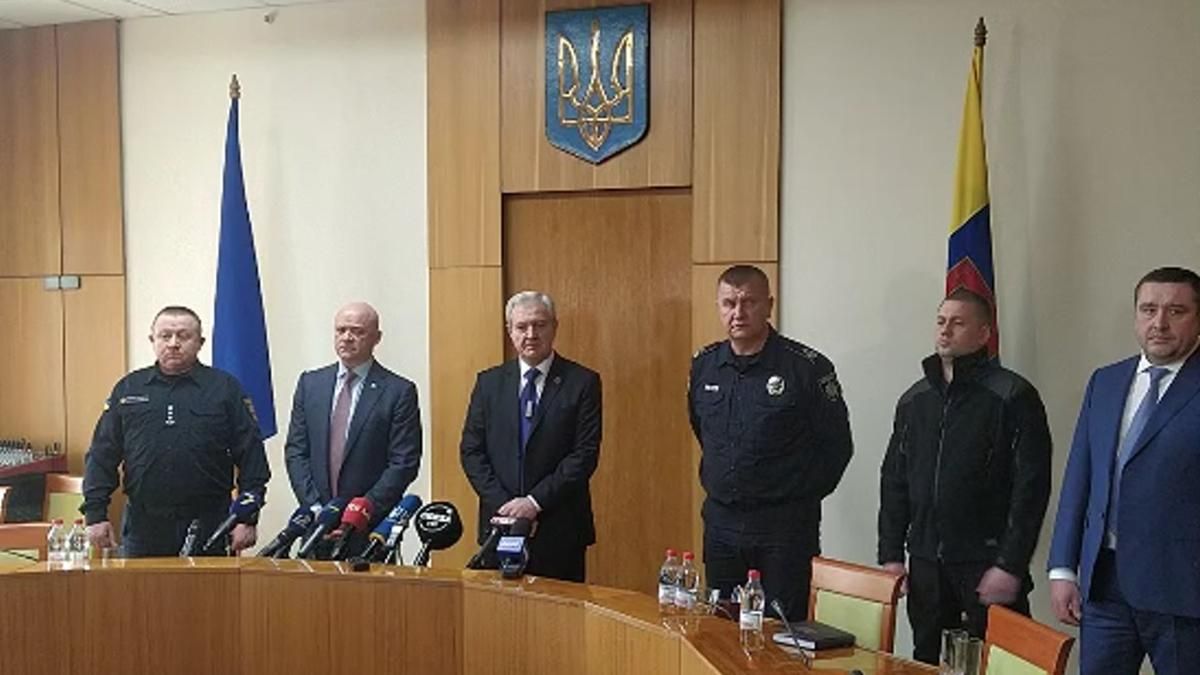 Надзвичайний стан на Одещині: керівники області звернулися до громадян - Одеса Надзвичайний стан на Одещині: керівники області звернулися до громадян - Одеса