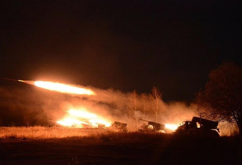 "Гради" б'ють вздовж усього кордону, від Луганська до Житомира - 24 Канал "Гради" б'ють вздовж усього кордону, від Луганська до Житомира - 24 Канал