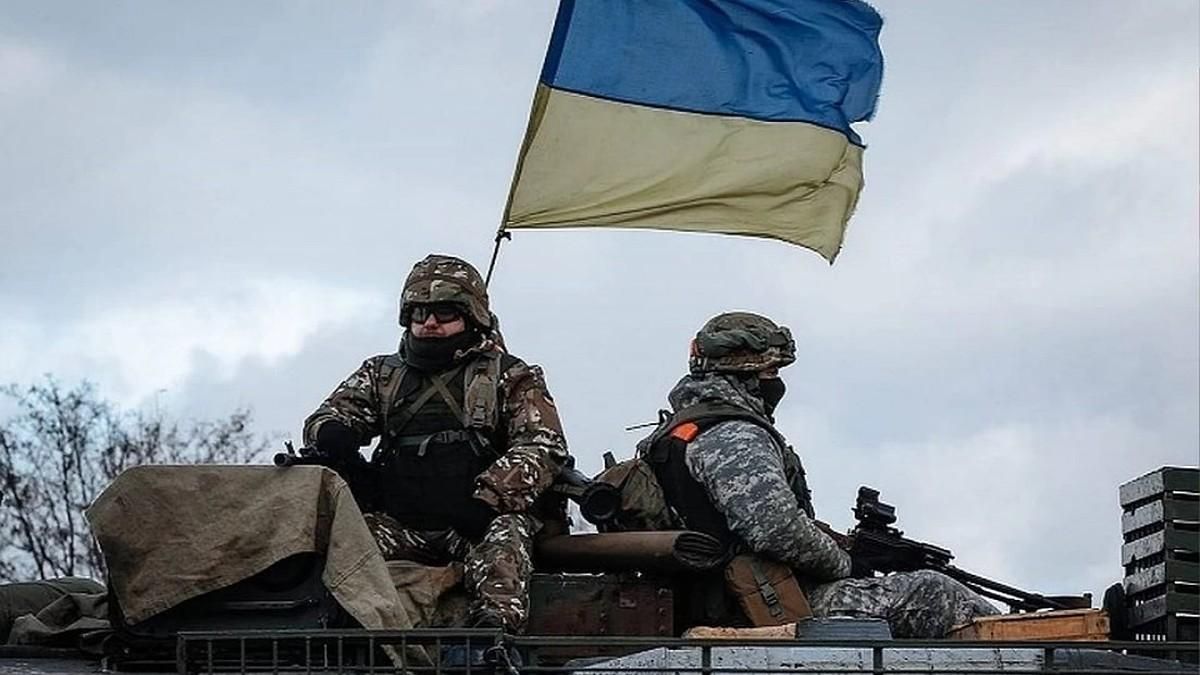 Верховная Рада проголосовала за военное положение в Украине
