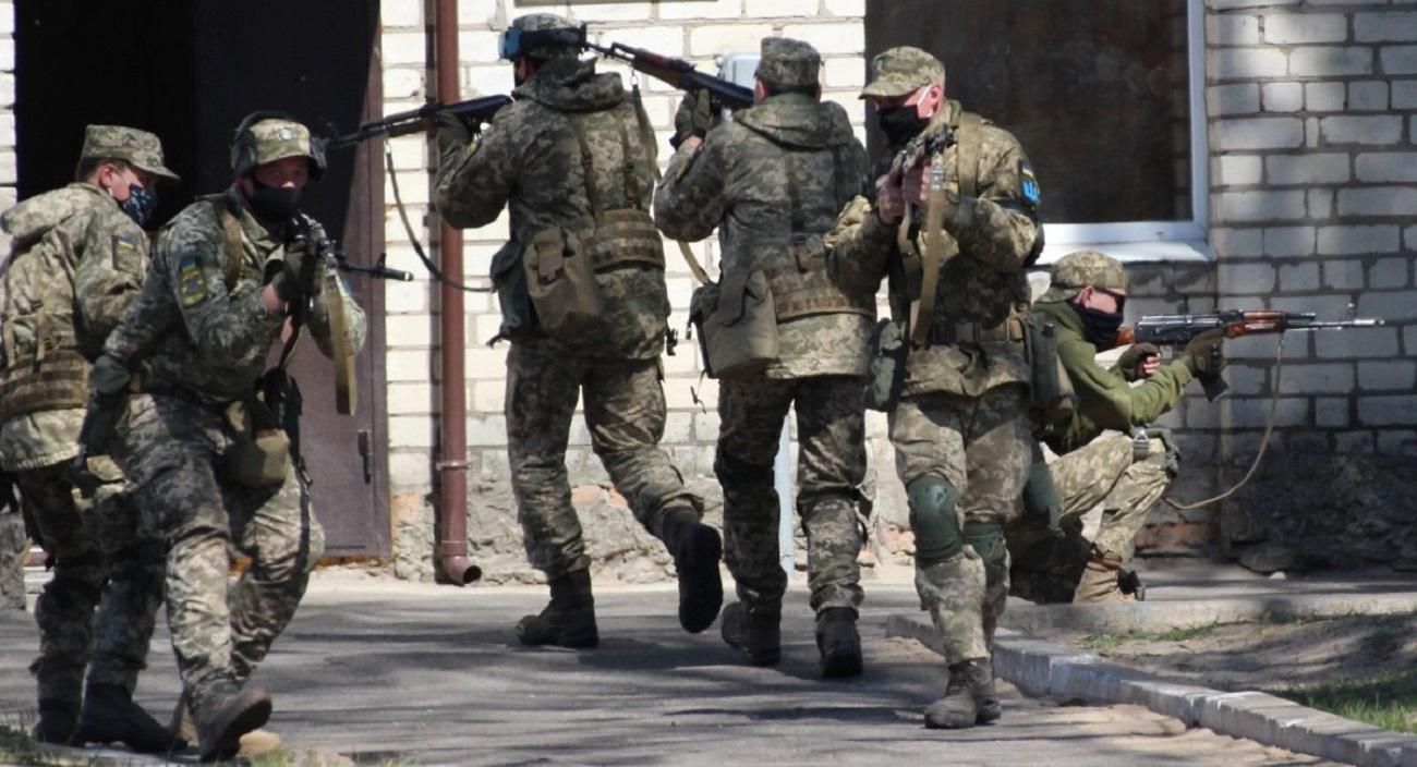 Россия заявляет, что уже "повалила" все базы ВСУ Россия заявляет, что уже "повалила" все базы ВСУ