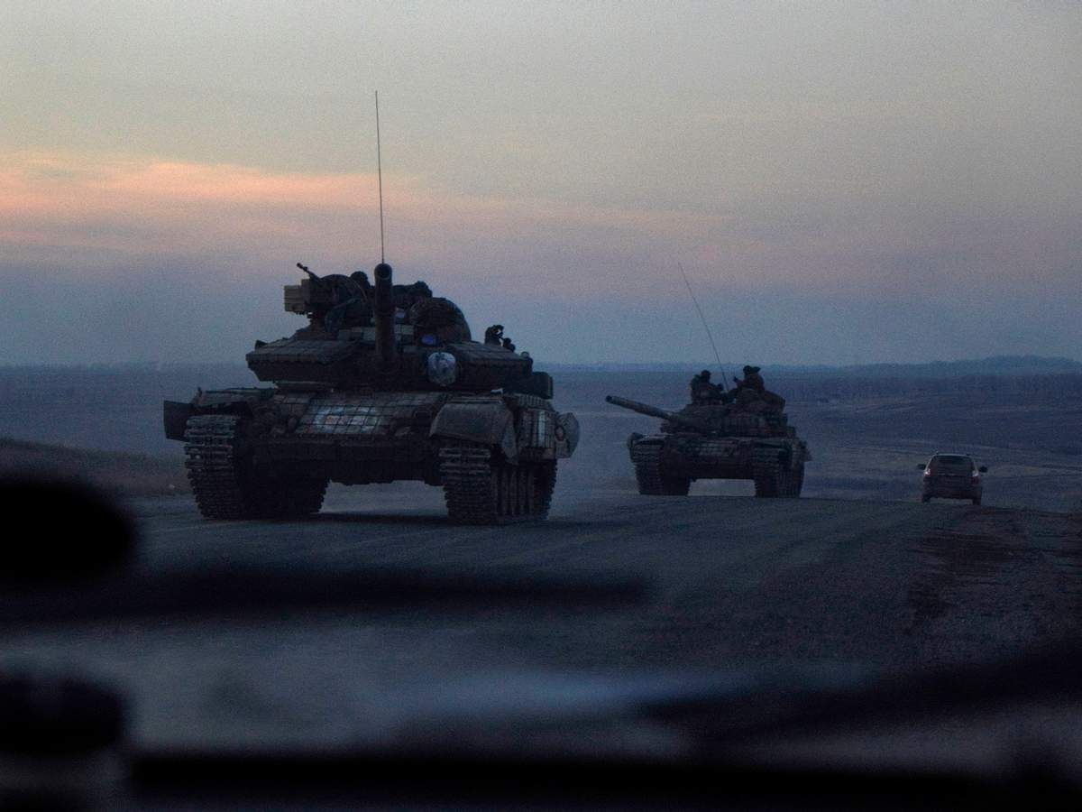 Россия пошла в наземное наступление в шести областях: детали Россия пошла в наземное наступление в шести областях: детали