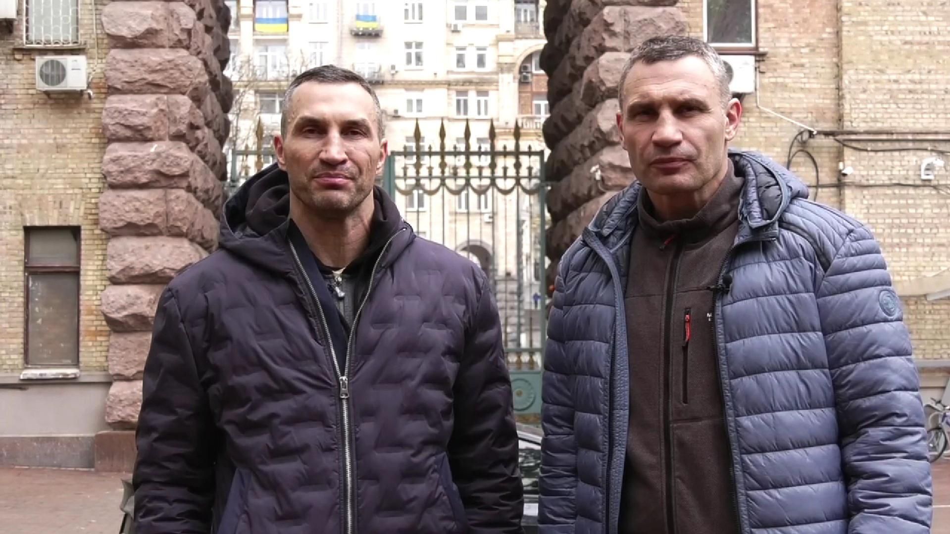 Нужно остановить агрессию, – братья Кличко записали совместное обращение к украинцам и миру