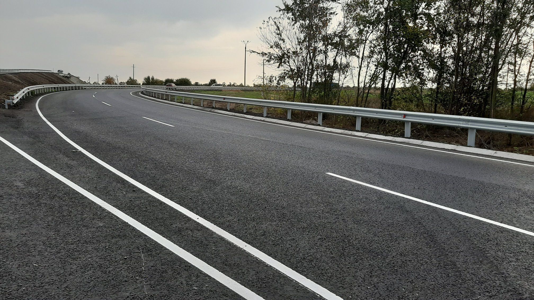 Поліція перекрила деякі автомобільні шляхи у Дніпропетровській області - 24 Канал Поліція перекрила деякі автомобільні шляхи у Дніпропетровській області - 24 Канал