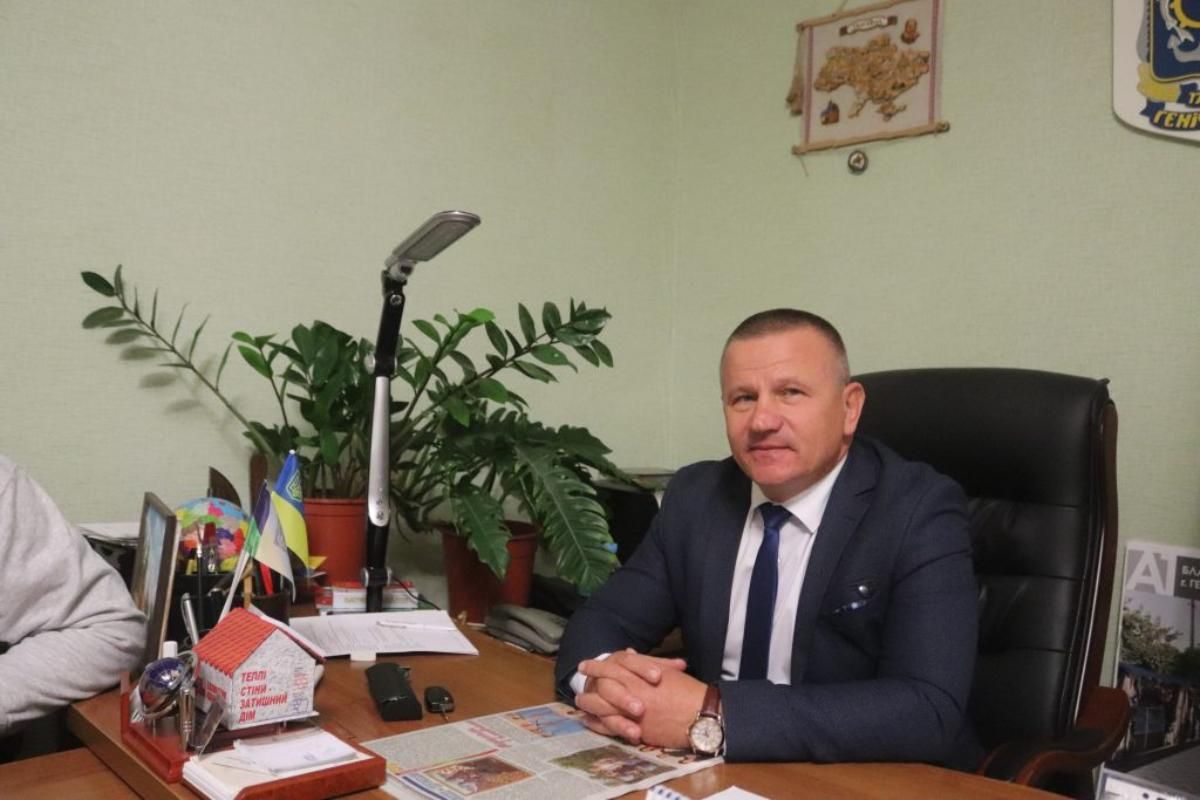 Мэр Геническа заявил, что в городе российская армия: что известно Мэр Геническа заявил, что в городе российская армия: что известно