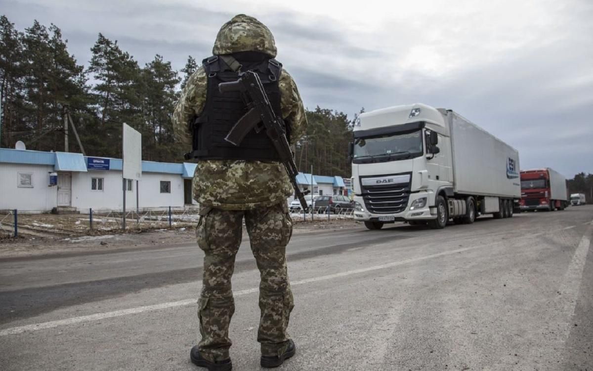 Комендантский час в Черкаской области с 24 февраля 2022: ограничения Комендантский час в Черкаской области с 24 февраля 2022: ограничения