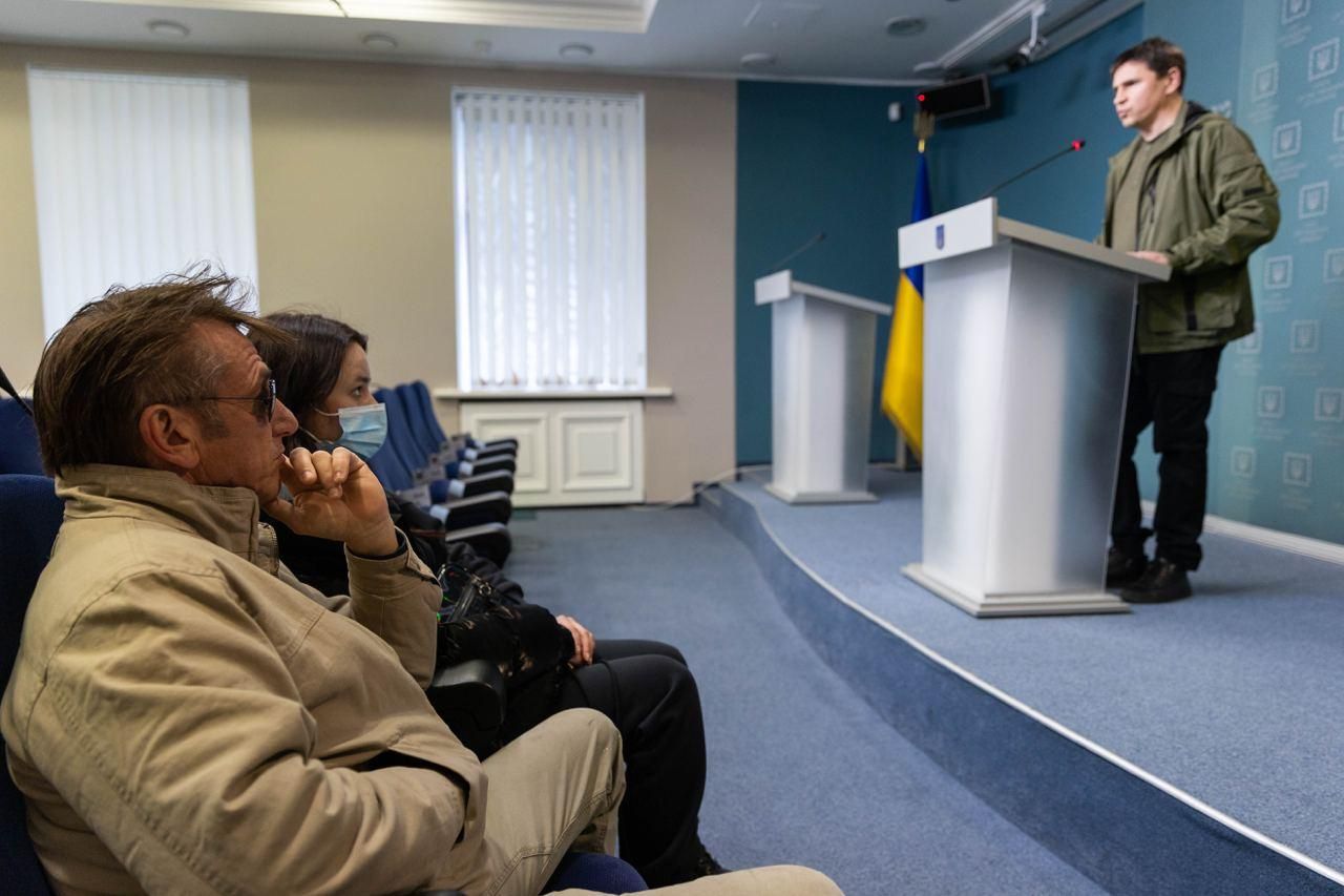Документирует правду о войне РФ в Украине: американский режиссер Шон Пенн прибыл в Киев