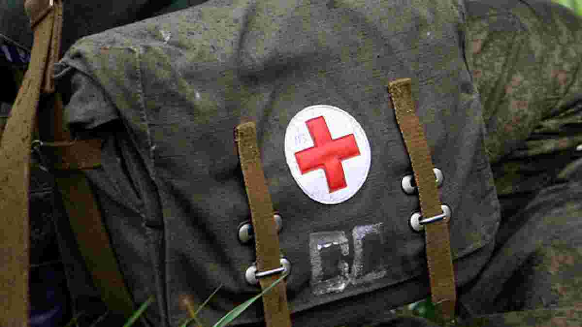Українські лікарі надають допомогу російським військовим, які здалися в полон - 24 Канал