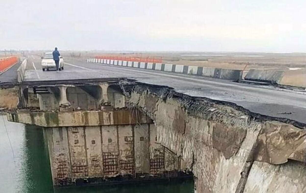 Окупанти знищили в Україні 6 мостів - 24 Канал
