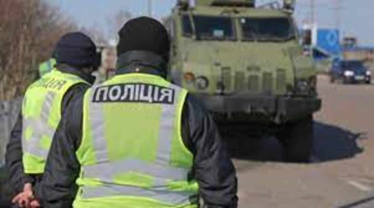 В Мариуполе вводят комендантский час В Мариуполе вводят комендантский час