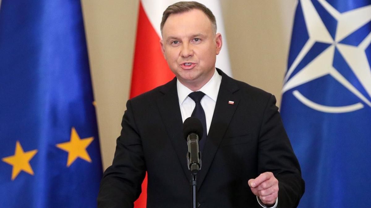 Анджей Дуда выразил восхищение мужеством ВСУ: Польша уже оказывает практическую помощь Украине