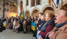 Общая молитва за мир и минута молчания: украинцев поддержали на Ибице и в Аахене