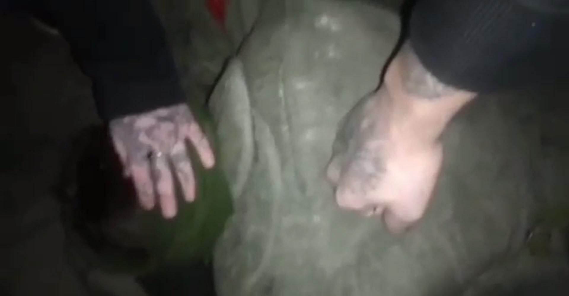 У Сумах цивільні спіймали російського солдата: окупант розповів чому їхав до України - 24 Канал