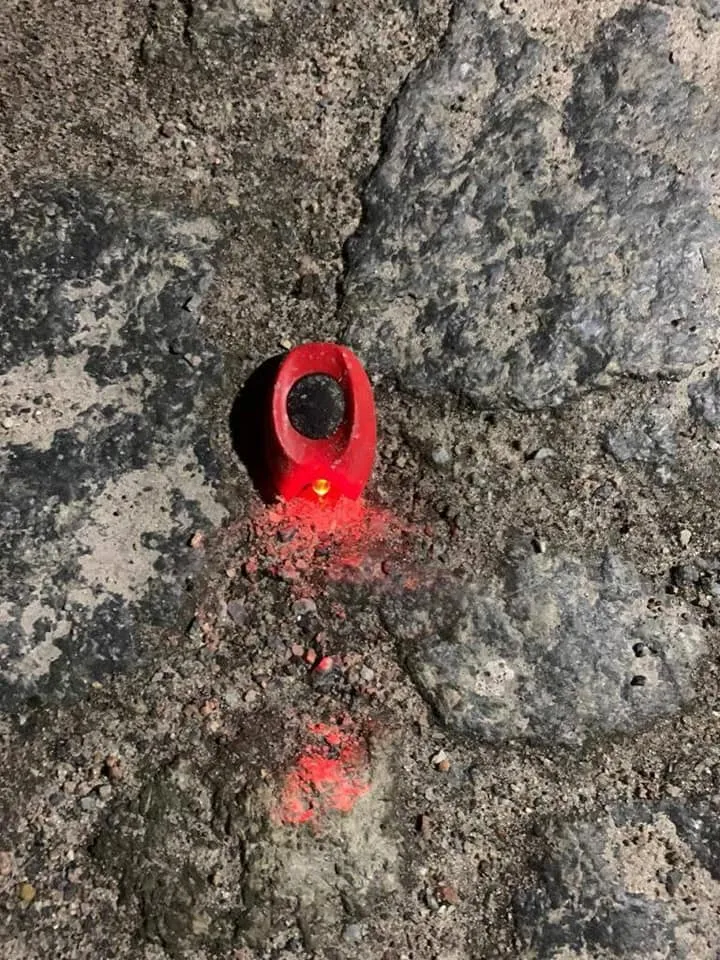 Поліція просить виводити з ладу маяки для наведення ракет: фото ворожого пристрою Поліція просить виводити з ладу маяки для наведення ракет: фото ворожого пристрою