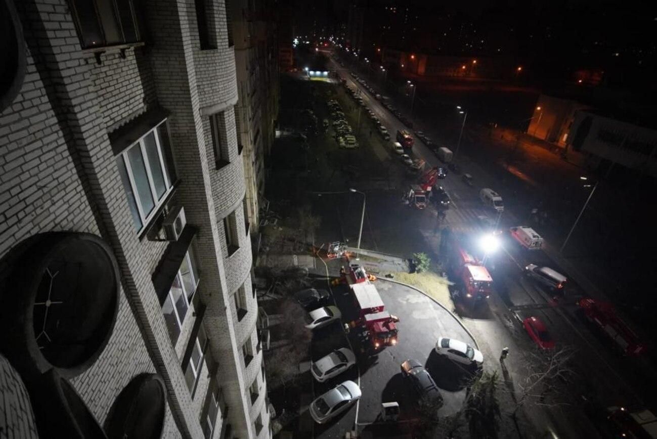 Пожежу у багатоповерхівці Києва ліквідували: кількість постраждалих зросла - 24 Канал