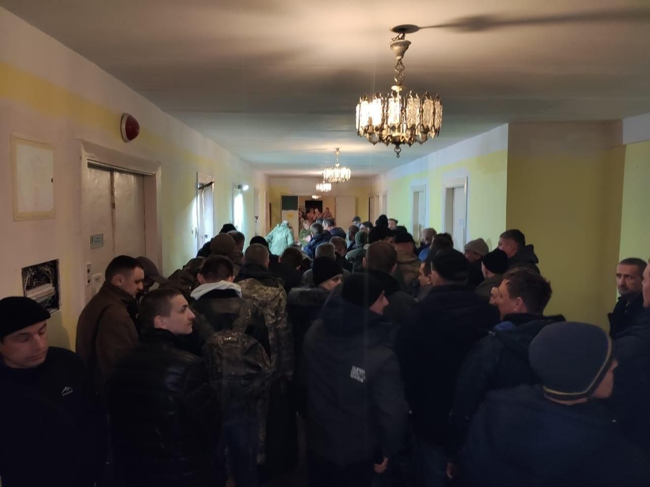 У Ворзель можуть зайти окупанти, всі до зброї, - Сухопутні війська - 24 Канал У Ворзель можуть зайти окупанти, всі до зброї, - Сухопутні війська - 24 Канал