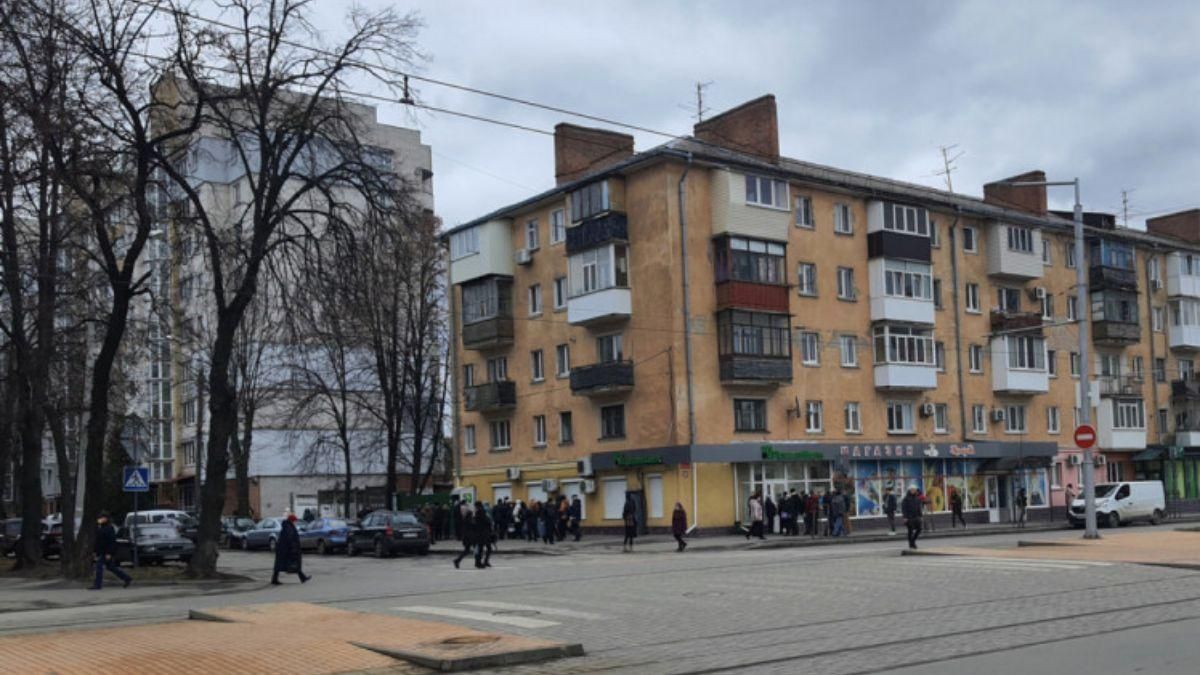 Вінницю почали обстрілювати з неба: ракета полетіла в бік аеропорту - 24 Канал Вінницю почали обстрілювати з неба: ракета полетіла в бік аеропорту - 24 Канал