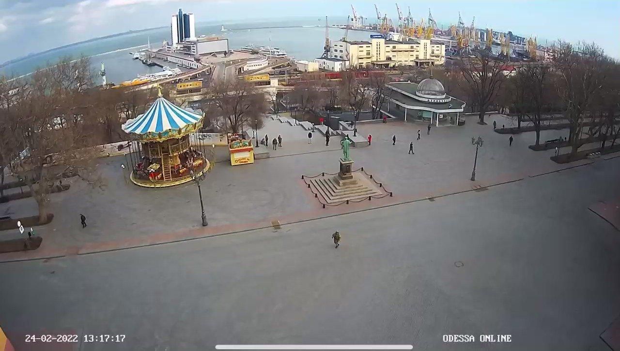 Мешканців Одеси просять не ходити на пляжі - 24 Канал Мешканців Одеси просять не ходити на пляжі - 24 Канал