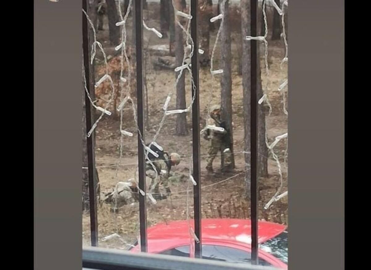 Оккупанты заходят в жилые дома Гостомеля, чтобы их не выбивали ВСУ, – соцсети - 24 Канал Оккупанты заходят в жилые дома Гостомеля, чтобы их не выбивали ВСУ, – соцсети - 24 Канал