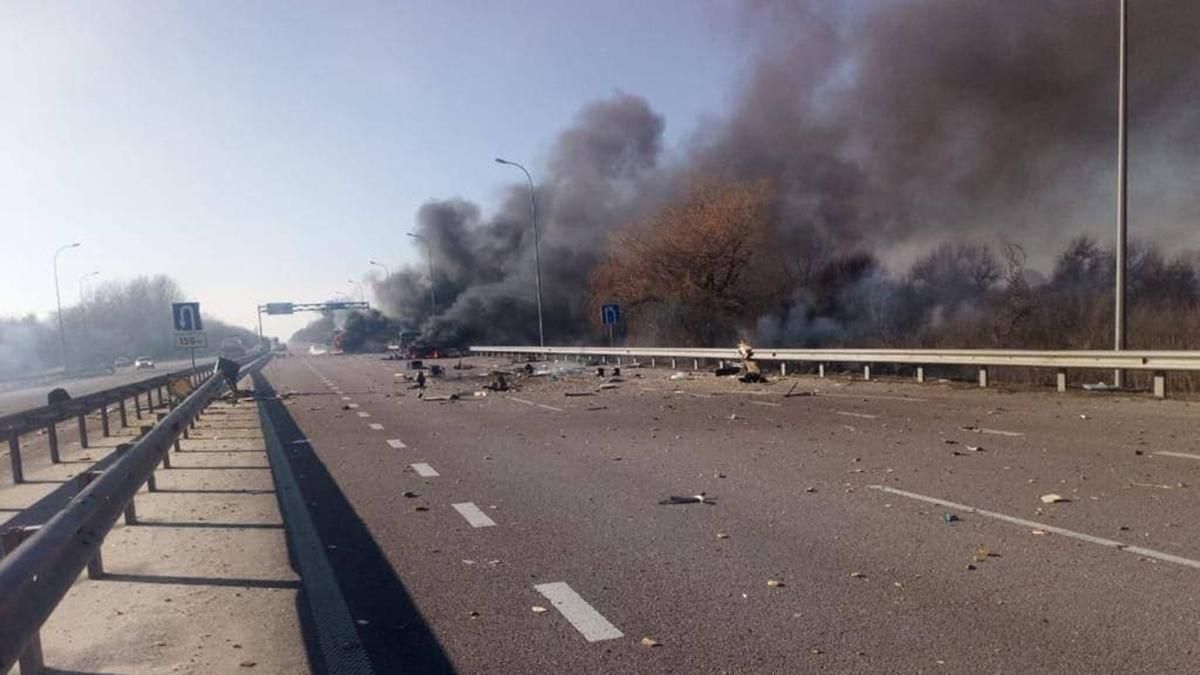 Точно в цель: показали кадры работы Javelin по российским оккупантам Точно в цель: показали кадры работы Javelin по российским оккупантам