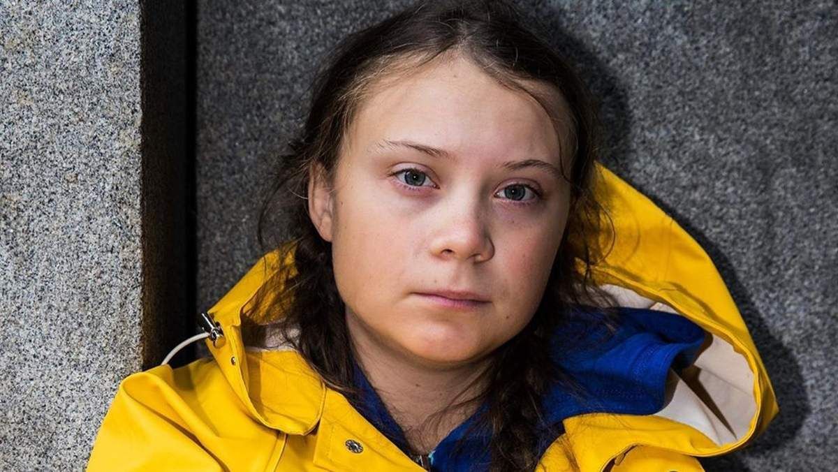 Грета Тунберг пікетувала посольство Росії в Стокгольмі - 24 Канал Грета Тунберг пікетувала посольство Росії в Стокгольмі - 24 Канал