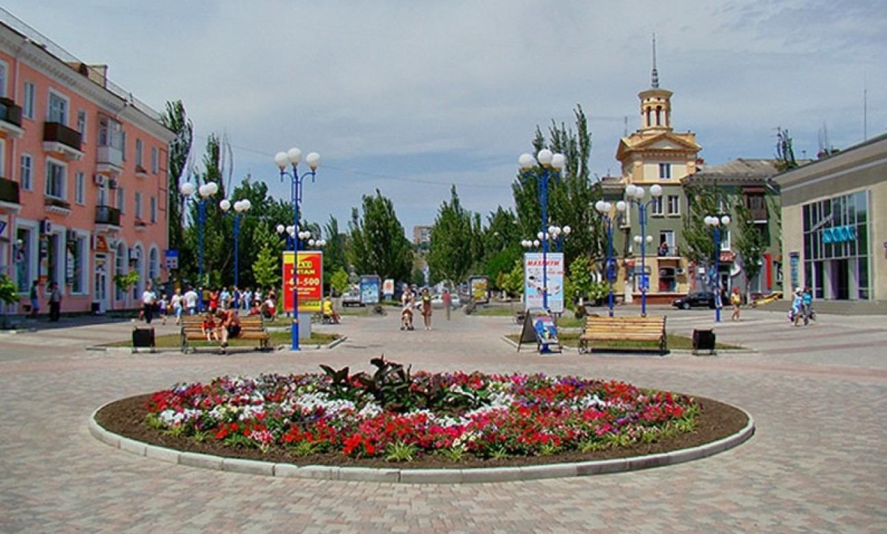 У бік Бердянська рухається колона ворожої військової техніки - 24 Канал У бік Бердянська рухається колона ворожої військової техніки - 24 Канал