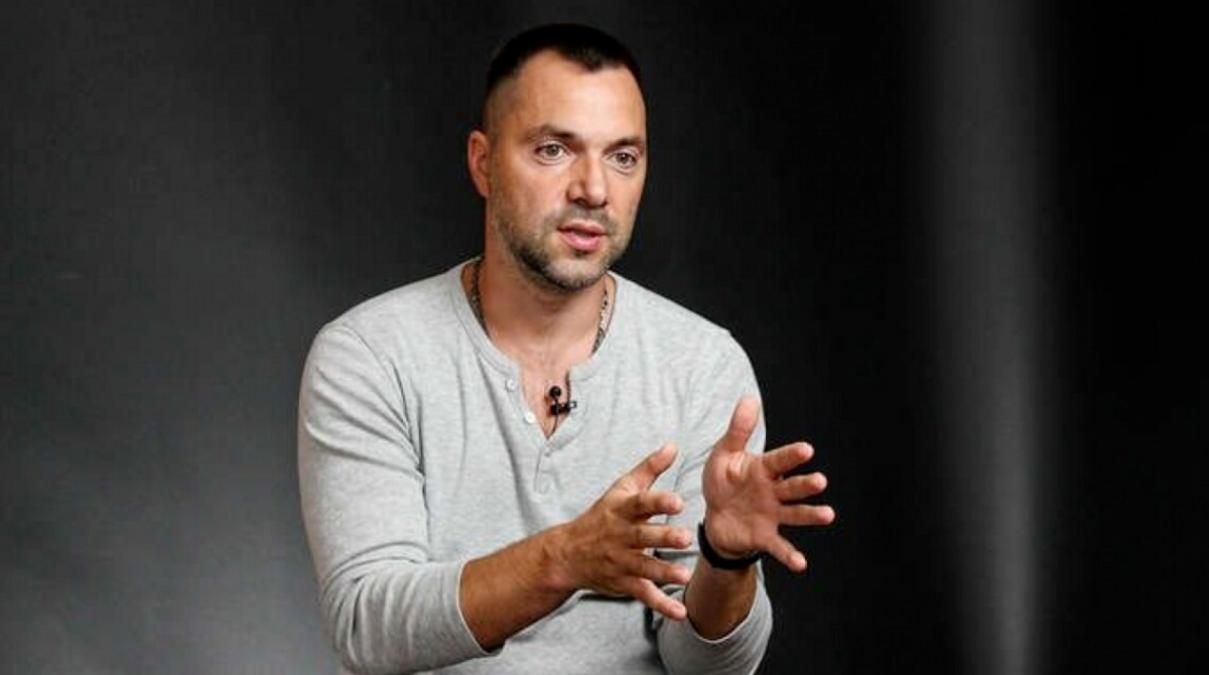 Осталась морская операция и удары бомбардировщиками, – Арестович о планах России Осталась морская операция и удары бомбардировщиками, – Арестович о планах России