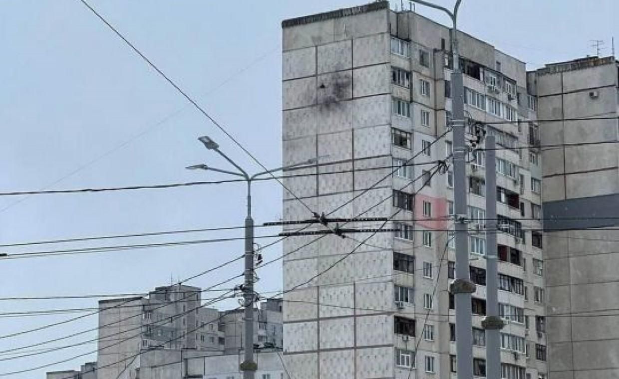 Наступление на Харьковщине продолжается, жителей просят не выходить из укрытий Наступление на Харьковщине продолжается, жителей просят не выходить из укрытий