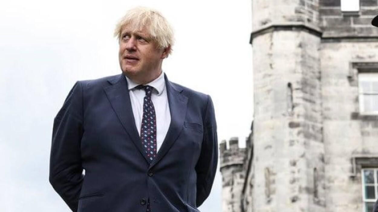 Путин потерпит неудачу в этом акте агрессии, – Джонсон призывает отключить Россию от SWIFT Путин потерпит неудачу в этом акте агрессии, – Джонсон призывает отключить Россию от SWIFT