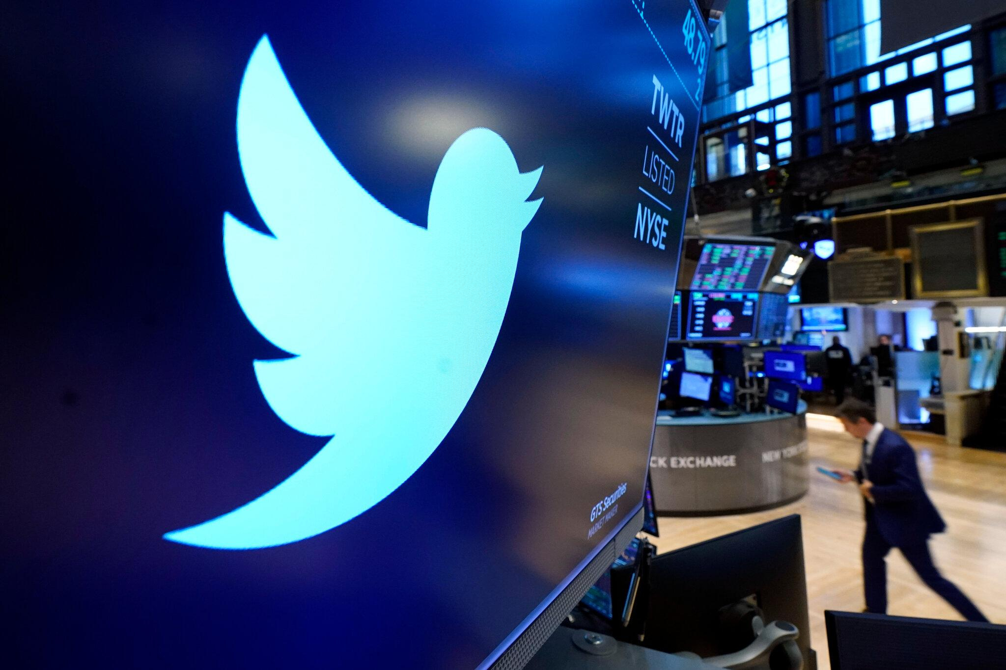 Twitter временно останавливает рекламу для украинцев и россиян