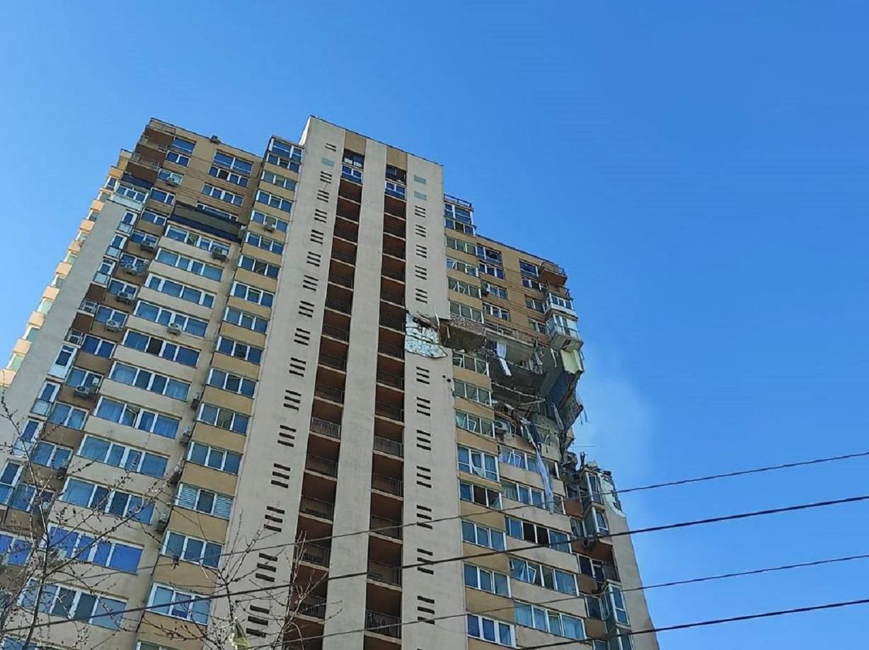 Повністю ізолюйте Росію, виганяйте послів, – Кулеба звернувся до світу після обстрілу висотки - 24 Канал Повністю ізолюйте Росію, виганяйте послів, – Кулеба звернувся до світу після обстрілу висотки - 24 Канал