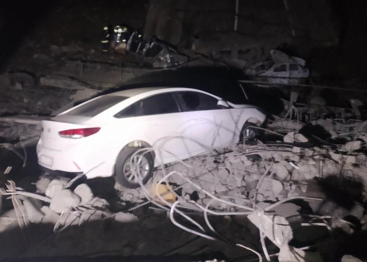 Через підрив мосту на трасі Київ – Житомир обрушилися автомобілі: загинула дитина - 24 Канал Через підрив мосту на трасі Київ – Житомир обрушилися автомобілі: загинула дитина - 24 Канал