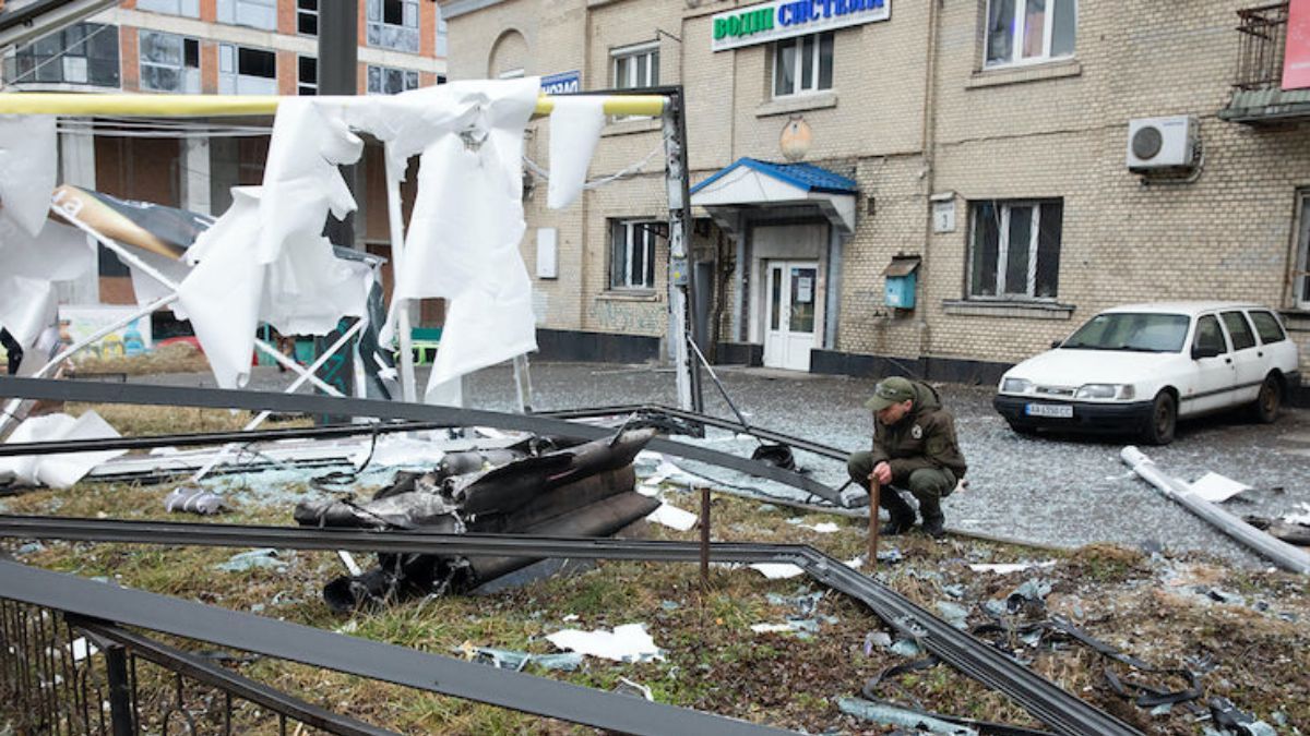 Понад тисячу поранених і майже 200 загиблих: міністр озвучив втрати серед цивільних - 24 Канал