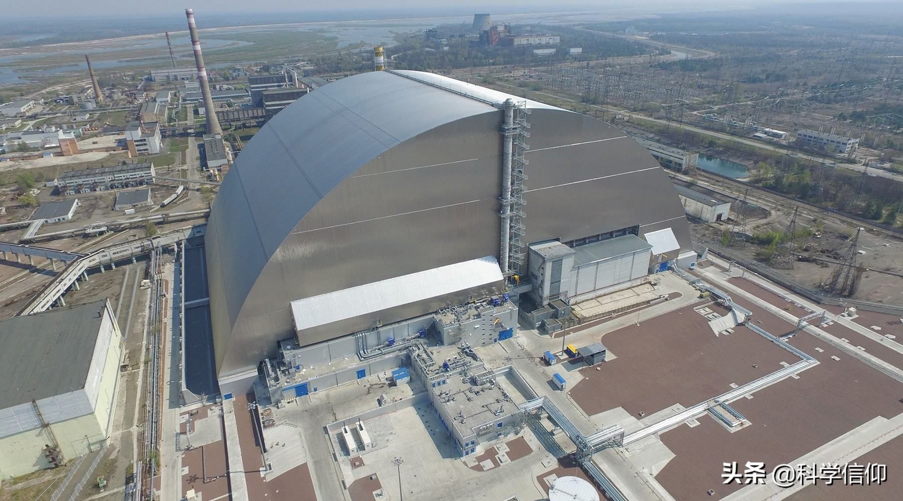 Захваченная российскими войсками ЧАЭС работает в плановом режиме, но персонал не отпускают Захваченная российскими войсками ЧАЭС работает в плановом режиме, но персонал не отпускают