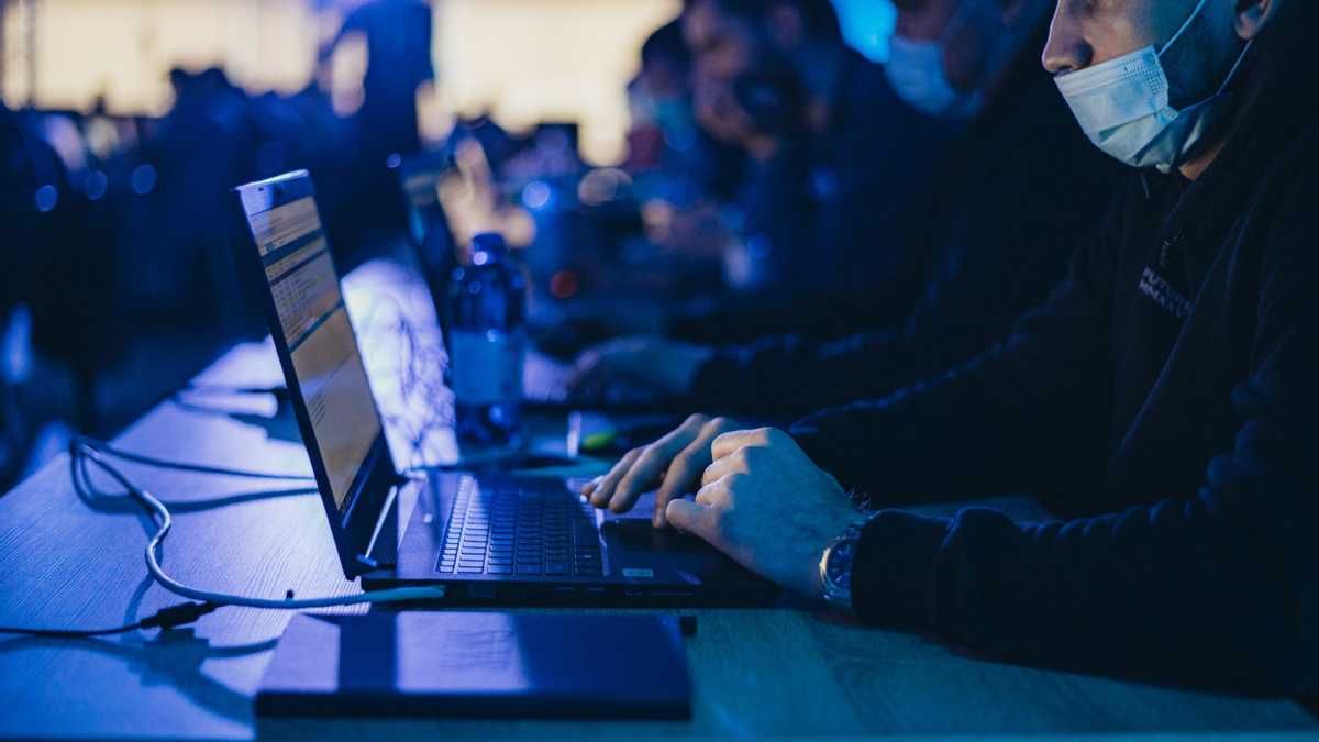 Киберполиция разработала чат-бот для блокировки сервисов дезинформации Киберполиция разработала чат-бот для блокировки сервисов дезинформации