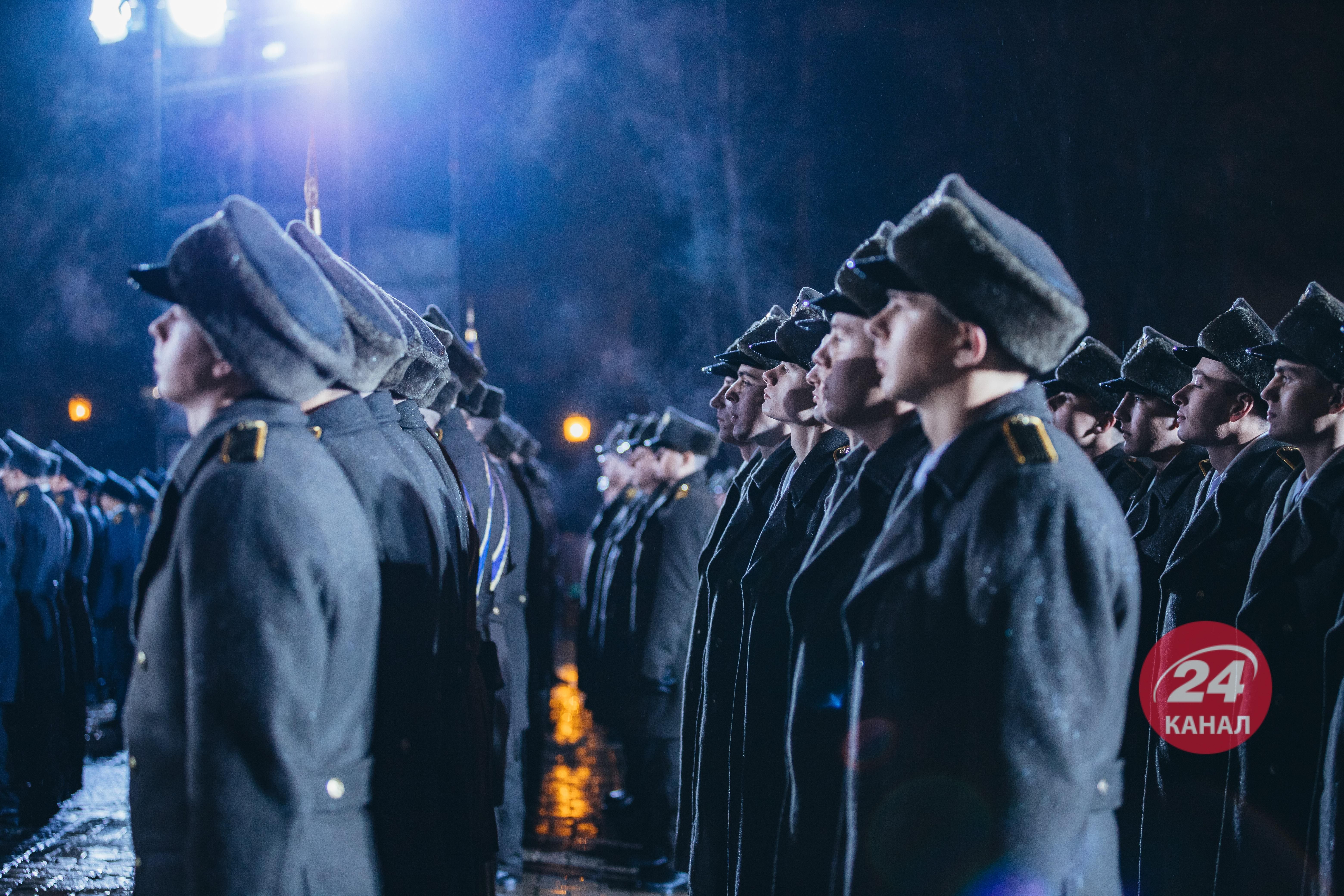 Мир воспринимает Украину как 300 спартанцев, – Пионтковский Мир воспринимает Украину как 300 спартанцев, – Пионтковский