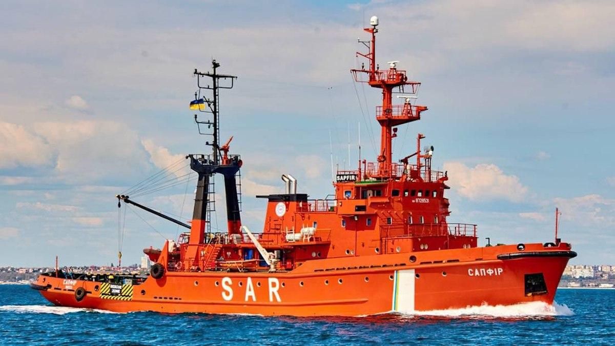 Россияне захватили спасательное судно "Сапфир" у острова Змеиный - 24 Канал