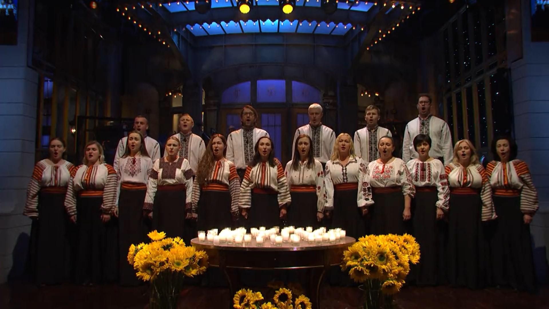 Одне з найпопулярніших вечірніх шоу США почало випуск з "Боже Великий, Єдиний" - 24 Канал Одне з найпопулярніших вечірніх шоу США почало випуск з "Боже Великий, Єдиний" - 24 Канал