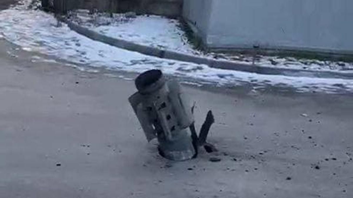 Наслідки обстрілів у Харкові: моторошні фото - 24 Канал Наслідки обстрілів у Харкові: моторошні фото - 24 Канал