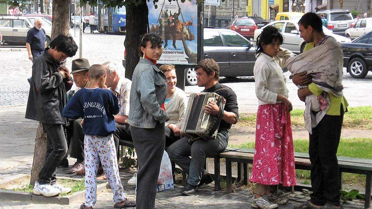 В Любимовке цыгане украли танк, – местные - 24 Канал