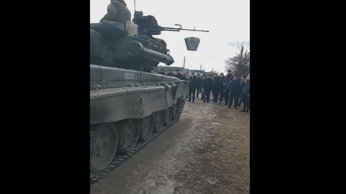 Ни единого шанса: на Черниговщине люди блокируют передвижение оккупантов