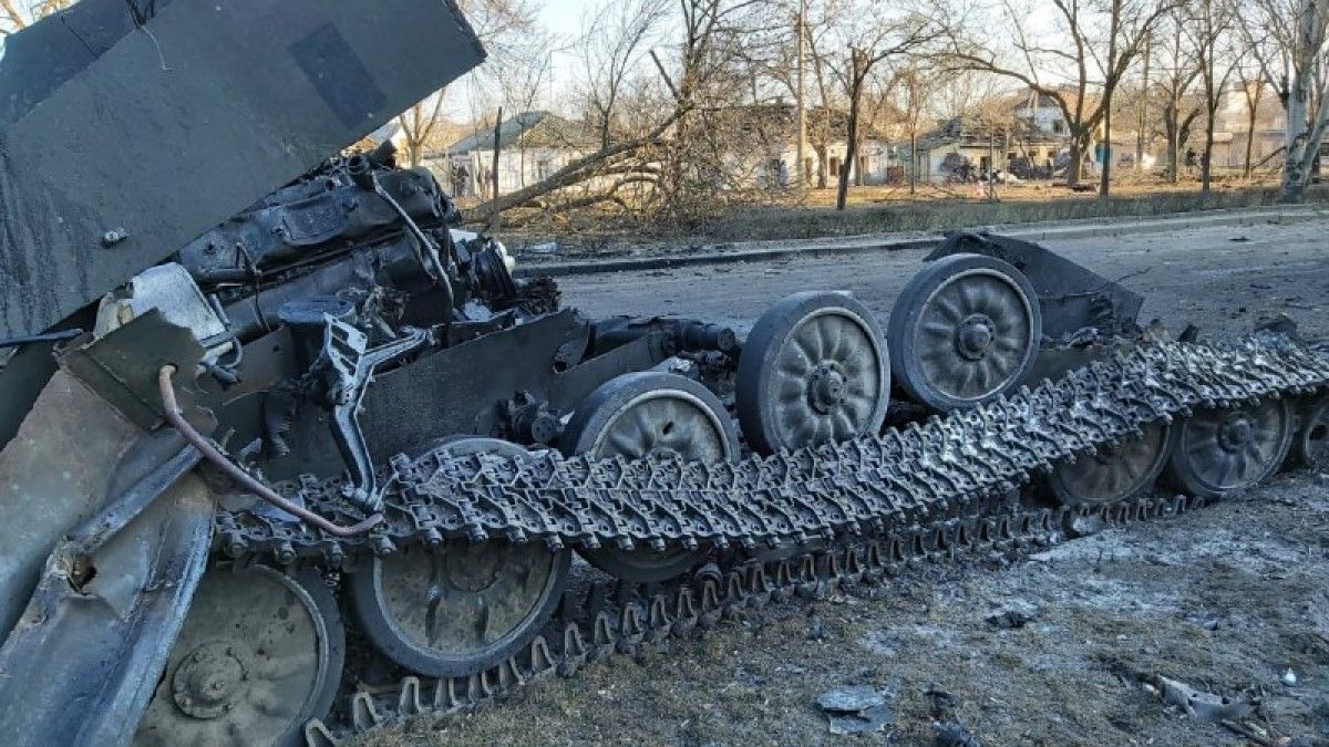 Вночі окупанти цинічно обстріляли Миколаїв: показали фото наслідків - 24 Канал Вночі окупанти цинічно обстріляли Миколаїв: показали фото наслідків - 24 Канал