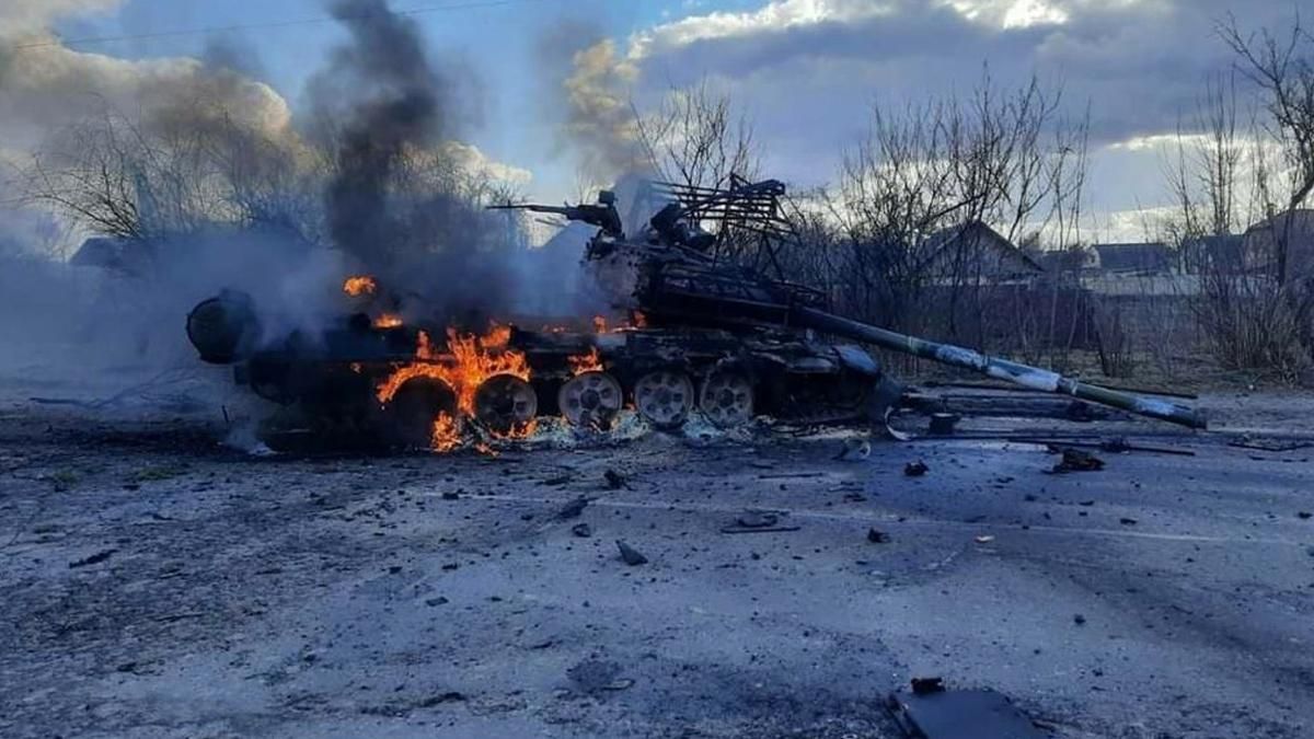 После неудачных попыток взять Чернигов россияне решили обойти город, – Генштаб После неудачных попыток взять Чернигов россияне решили обойти город, – Генштаб